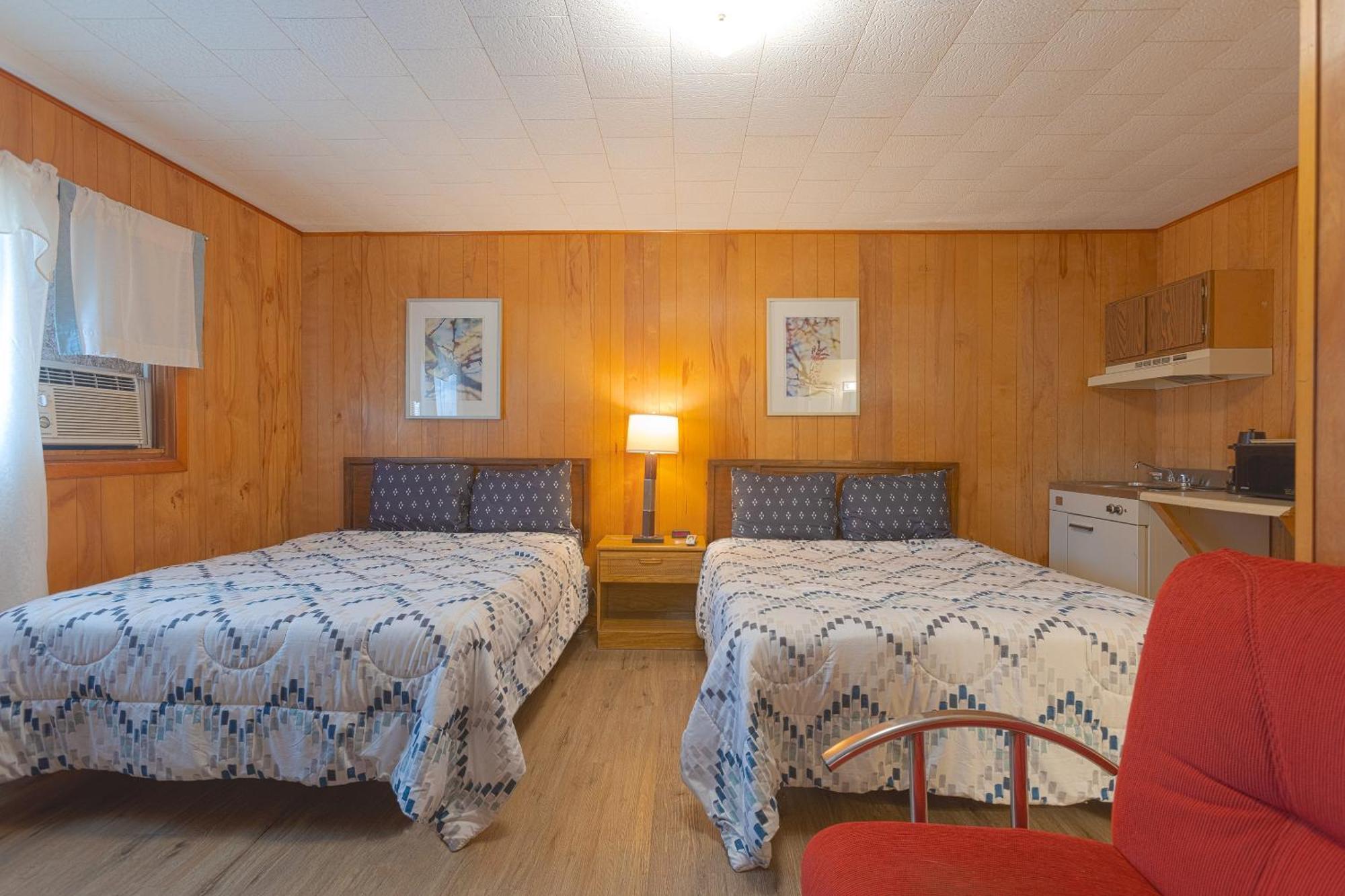 Parkside Motel By Oyo Meadville Conneaut Lake Conneaut Lakeshore Eksteriør billede